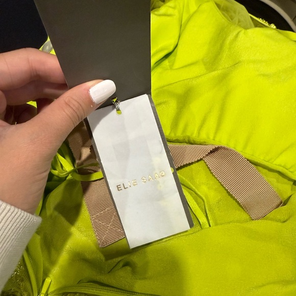 Elie Saab Vibrant Yellow Embellished Gown - Picture 6 of 7